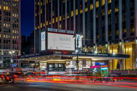 Fairfield Inn Suites New York Midtown Manhattan Penn Station - Image 31