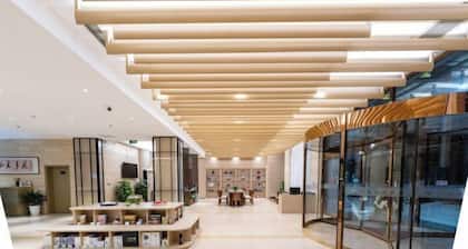 China Electronics Huajing Business Hotel