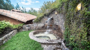 Villa with 3 bedrooms | Premium bedding, down comforters, in-room safe, soundproofing