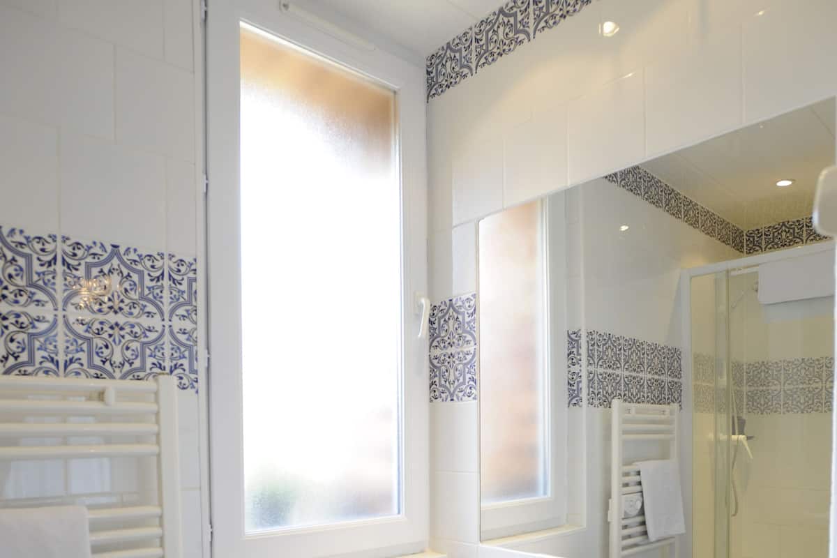 free toiletries, hair dryer, towels