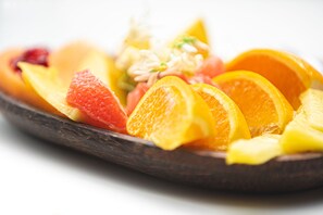 Petit déjeuner préparé à la commande compris tous les jours