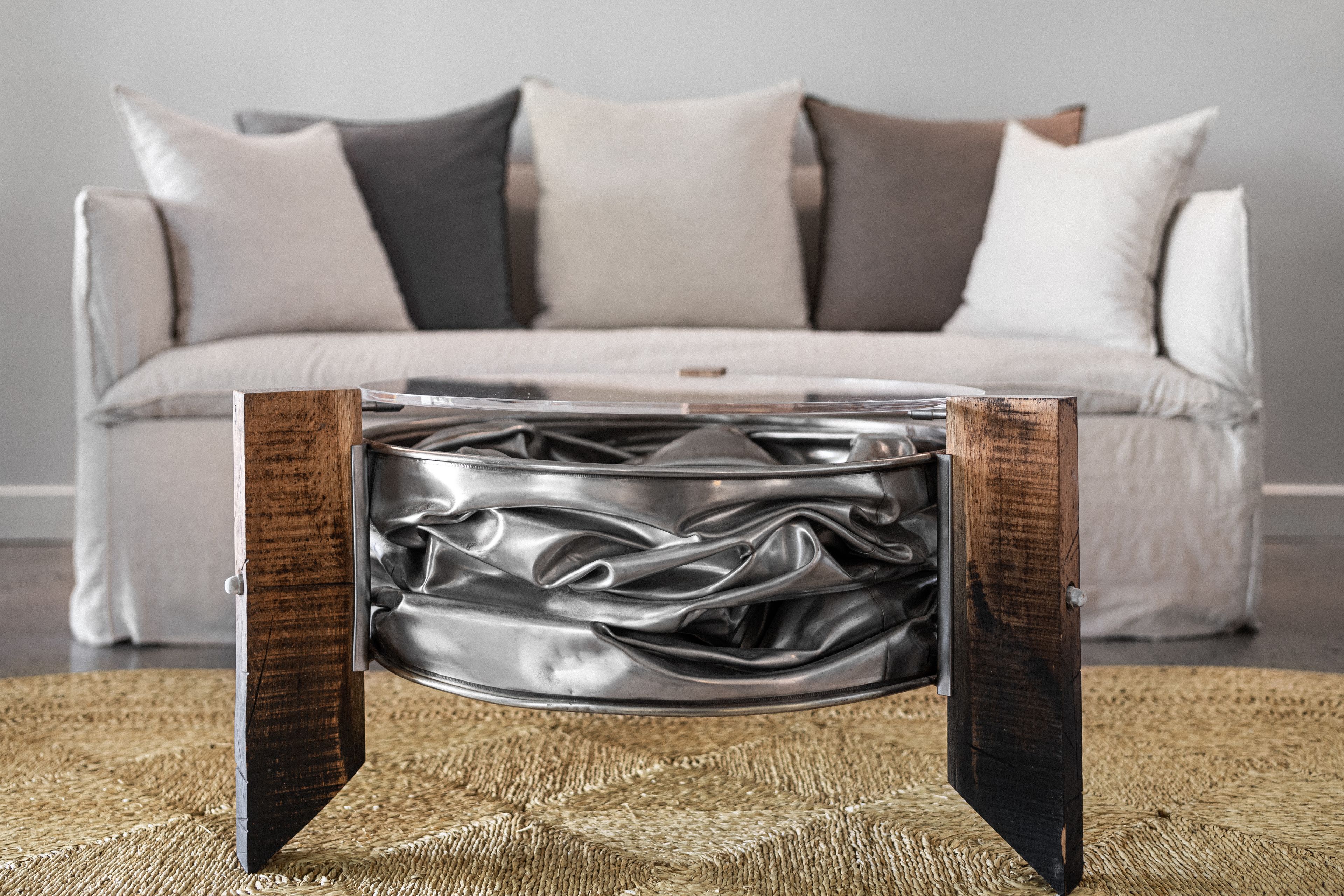 suite presqu'ile | premium bedding, pillow-top beds, free minibar items, in-room safe