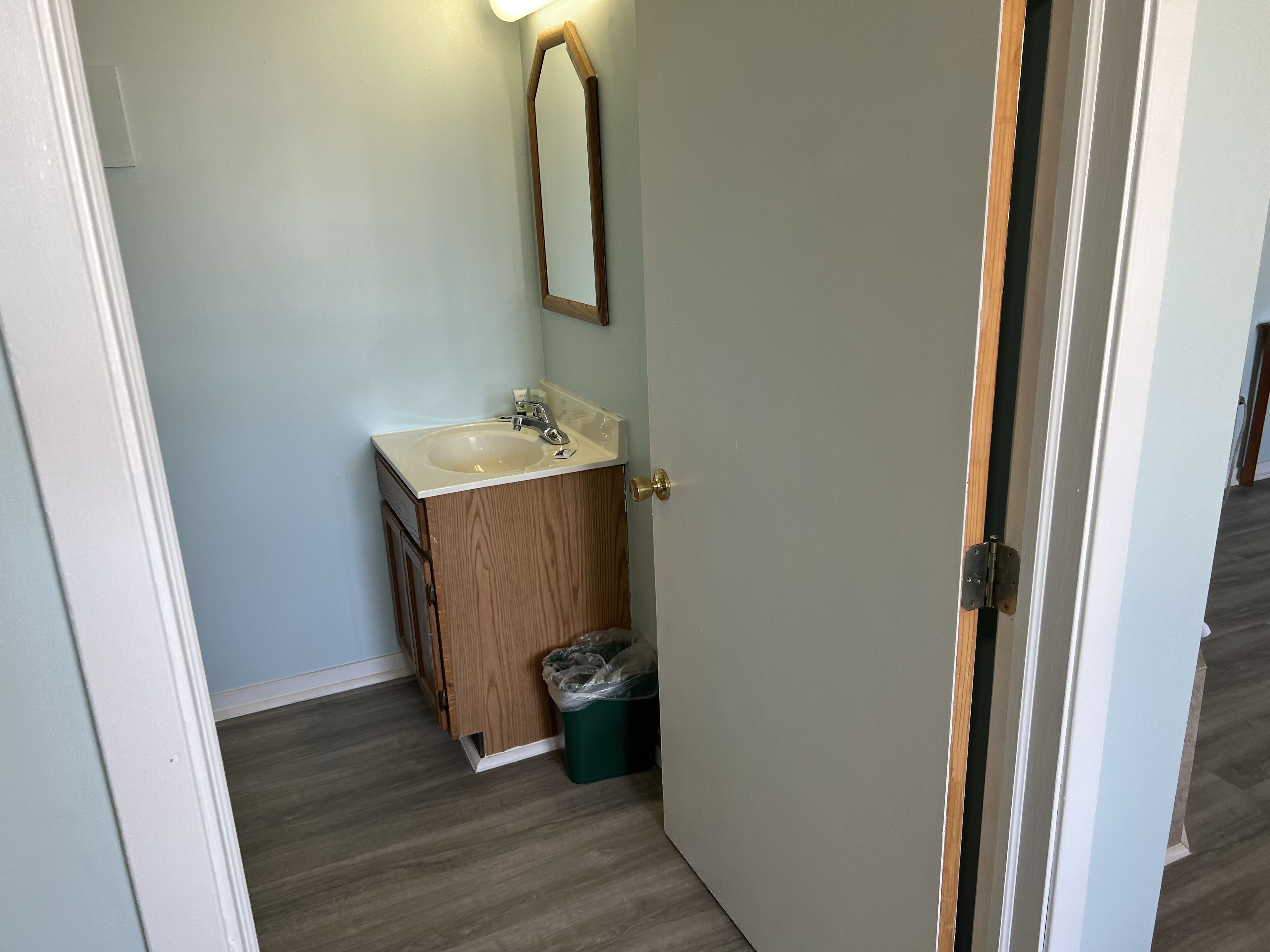 Standard Σουίτα, 1 King Κρεβάτι (No pets allowed) | Μπάνιο | Ντουζιέρα, πετσέτες