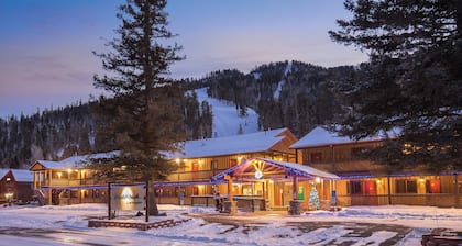 WorldMark Red River