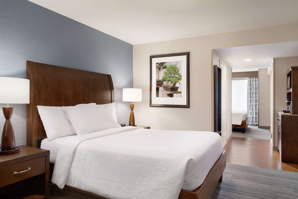 In-room safe, desk, laptop workspace, iron/ironing board