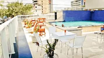 Piscina externa