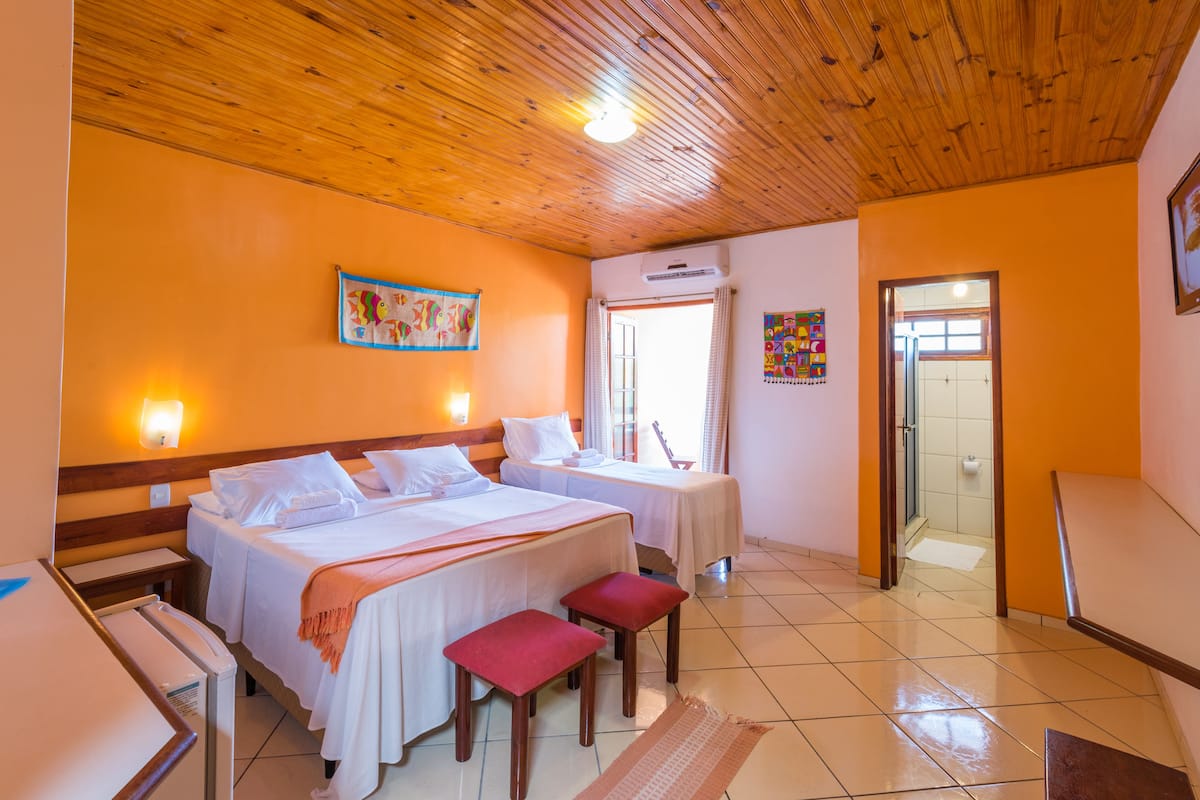 Deluxe Triple Room | 1 bedroom, minibar, in-room safe, free WiFi