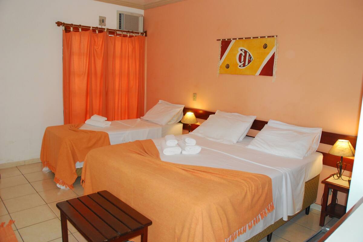 미니바, 객실 내 금고, 무료 WiFi, 침대 시트