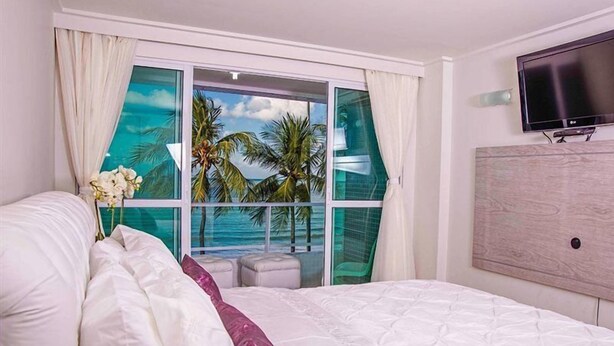 Minibar, in-room safe, blackout drapes, WiFi (free) - Nord Class Cabo Branco (Joao Pessoa)