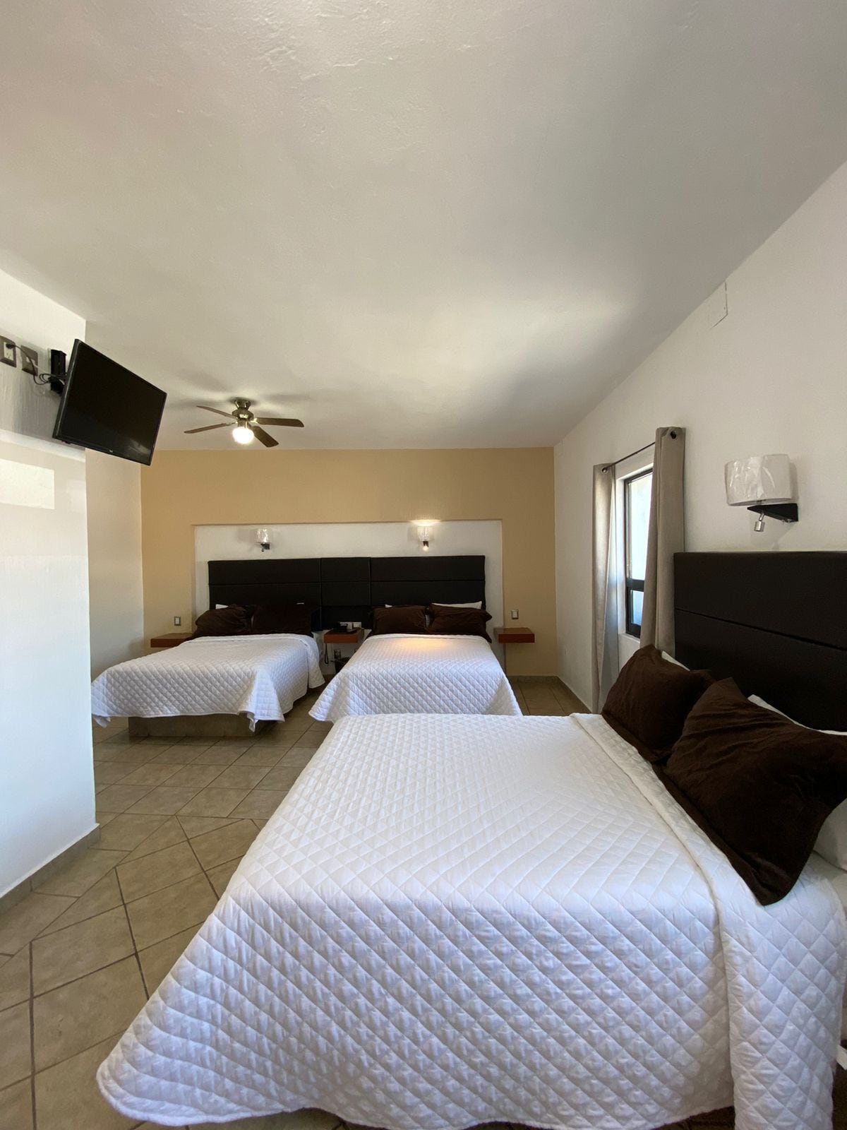 family room, multiple beds | in-room safe, desk, free wifi, bed sheets