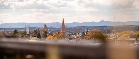 Vue sur la ville depuis l’hébergement