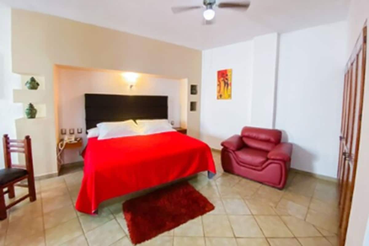 Premium Room, 1 King Bed | In-room safe, desk, WiFi (free), bed sheets