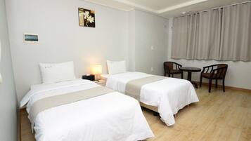 Free WiFi, bed sheets