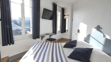 Habitación doble superior, tina | Cunas gratuitas, wifi gratis y ropa de cama