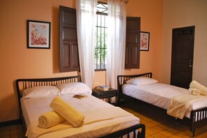 Escritorio, cunas gratuitas, wifi gratis