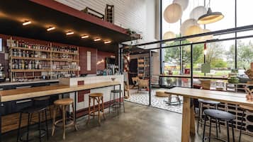 Bar (di hartanah)
