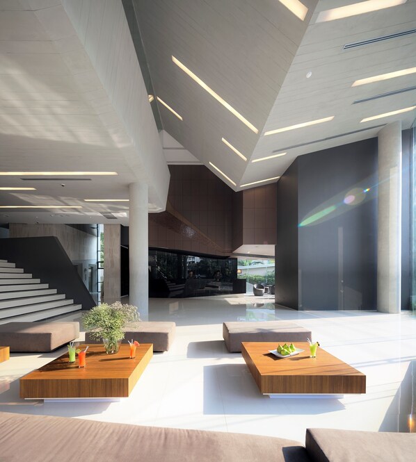 Sala de estar en el lobby