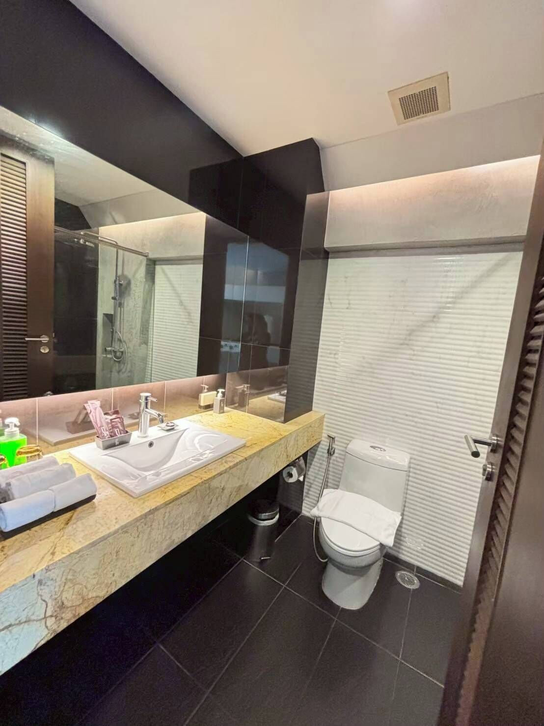 Photo - Nine Forty One Hotel