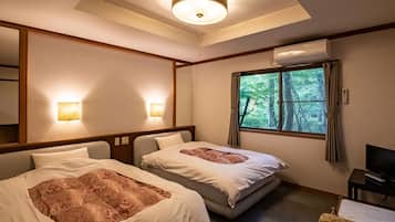 Twin Room, 2 Twin Beds | In-room safe, free WiFi, bed sheets