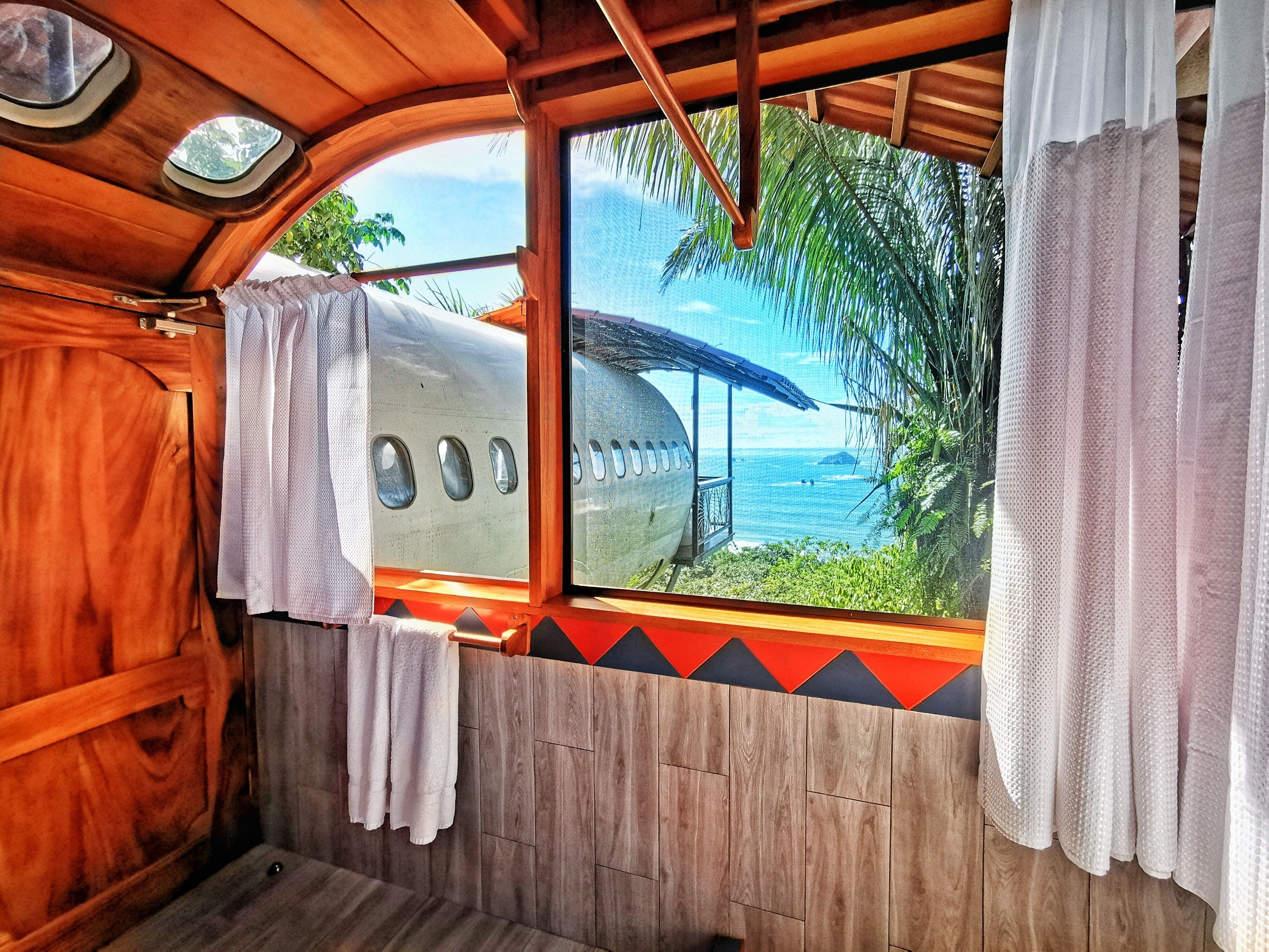 exclusive loft, 2 bedrooms, ocean view (sky loft) | bathroom | bathtub, hair dryer, towels