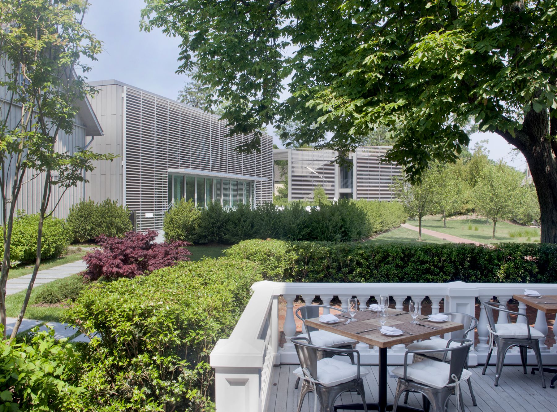 breakfast, lunch and dinner served