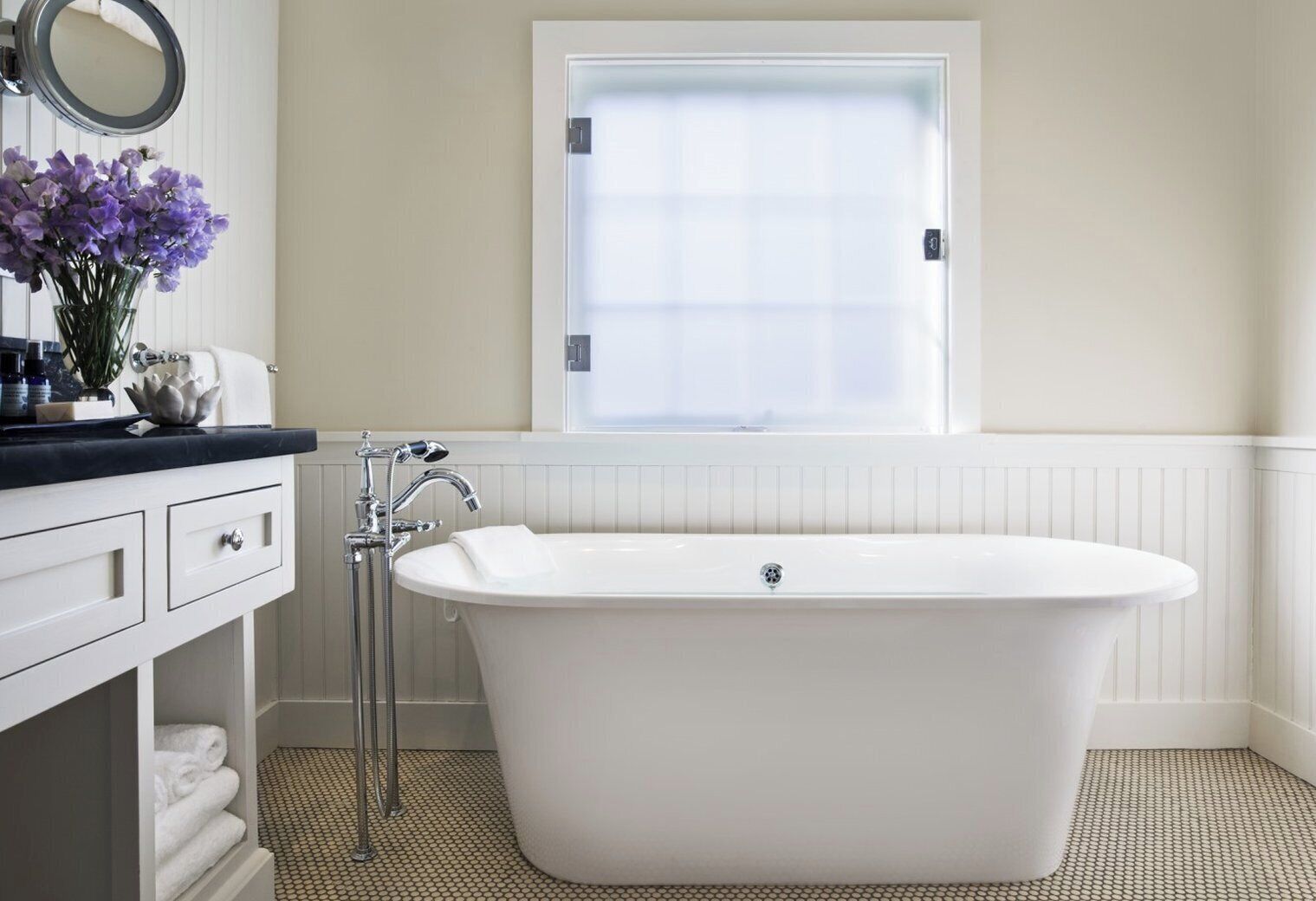 suite (house) | premium bedding, minibar, in-room safe, desk