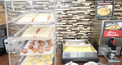 Travel Inn & Suites