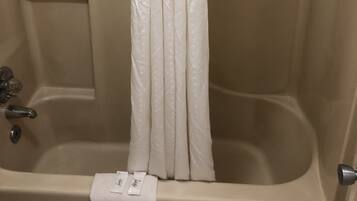 Ensemble douche/baignoire, baignoire relaxante profonde, sĂšche-cheveux