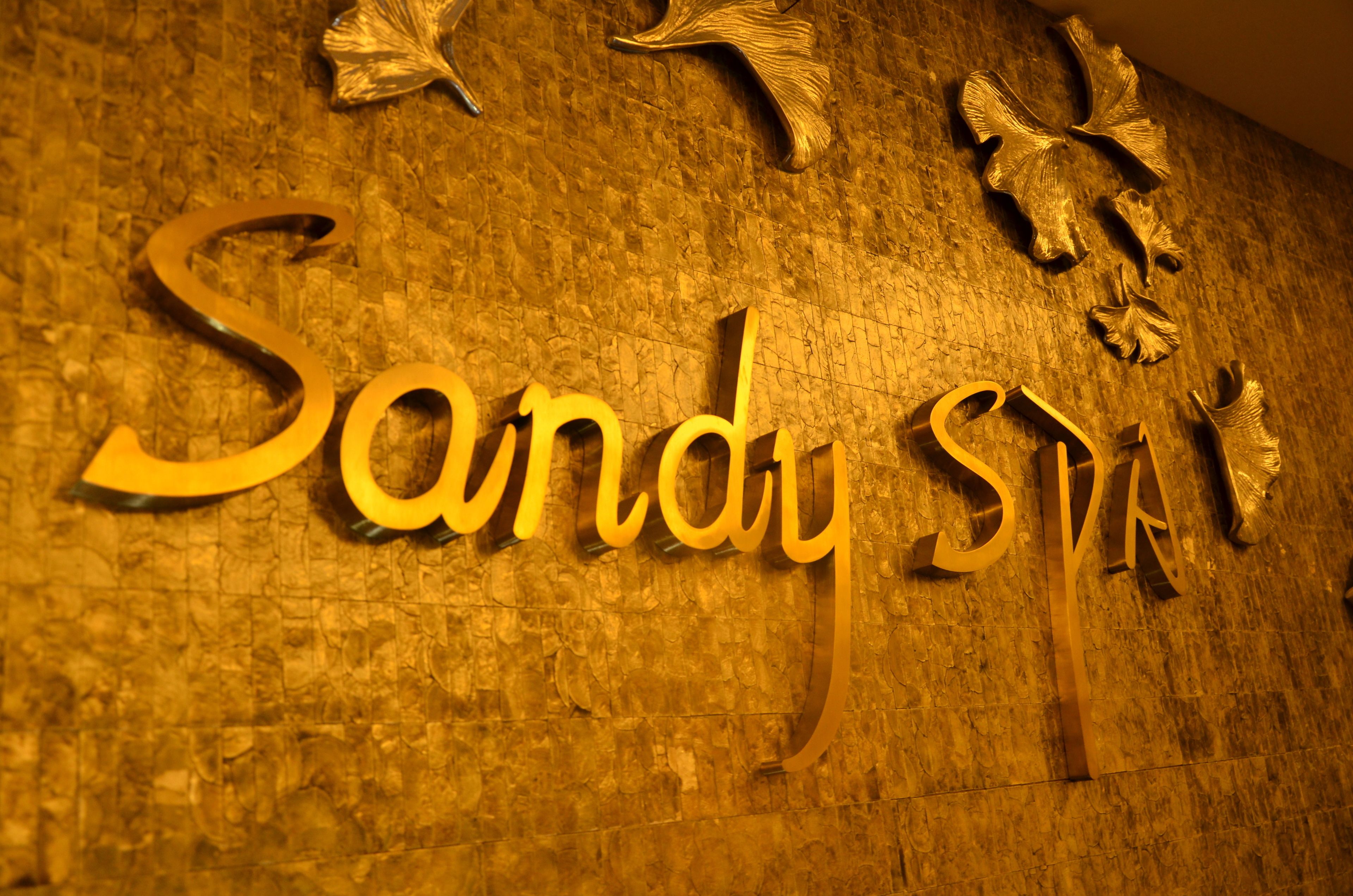 couples treatment room(s), body treatments, hydrotherapy, aromatherapy