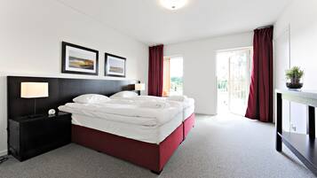 Rom – deluxe | 1 soverom, blendingsgardiner, wi-fi (inkludert) og sengetøy