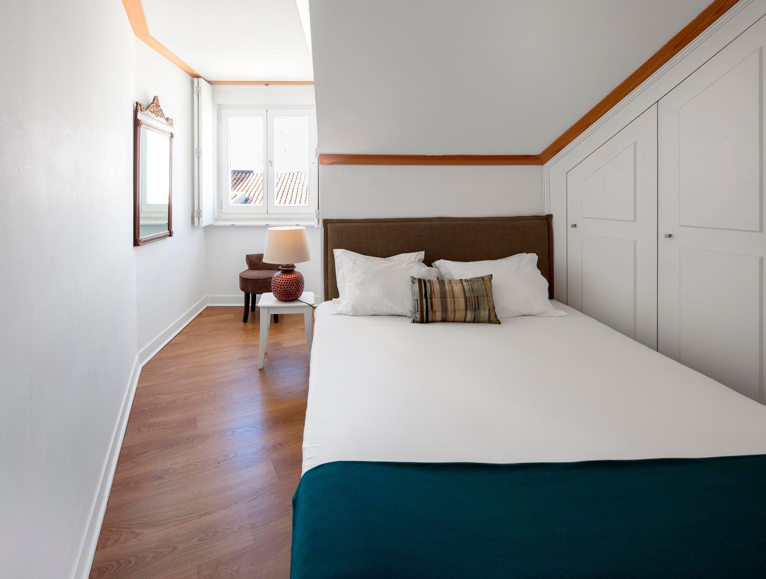 Superior 1 Bedroom Apartment | 1 ห้องนอน, เครื่องนอนระดับพรีเมียม, เตียงเมมโมรีโฟม, ตู้นิรภัยในห้องพัก
