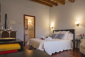 Superior-Doppelzimmer, Terrasse, Gartenblick (Caña azúcar) | Hochwertige Bettwaren, Minibar, schallisolierte Zimmer, kostenloses WLAN