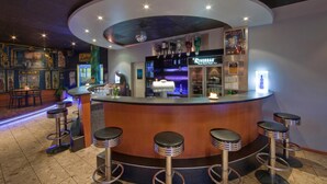 酒吧（店内）