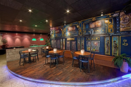 Restaurant. Good Night Inn