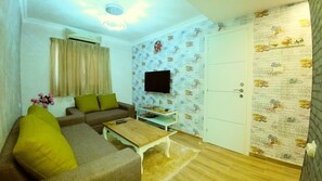 Căn hộ Cao cấp, 2 phòng ngủ, bếp nhỏ, quang cảnh một góc biển | 1 phòng ngủ, bộ đồ giường kháng dị ứng, trang trí khác biệt