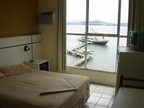Minibar, camas extra y wifi gratis 