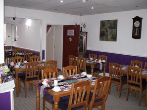 Dining - Trentham Private Hotel (Blackpool)