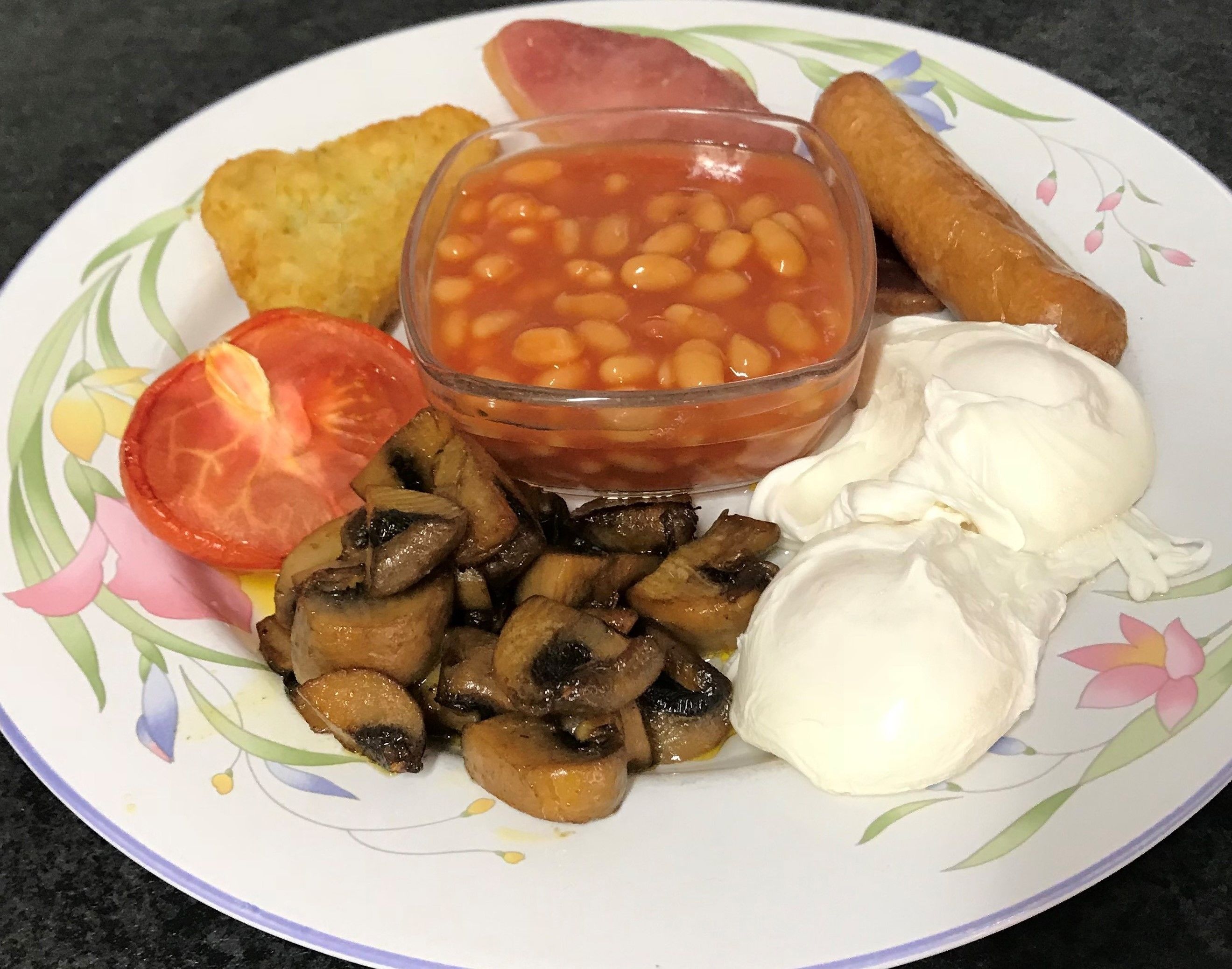 free daily breakfast