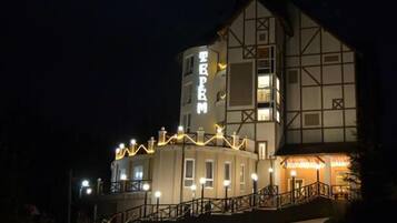 Front of property - evening/night