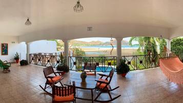 Vue sur la campagne depuis lâhĂ©bergement