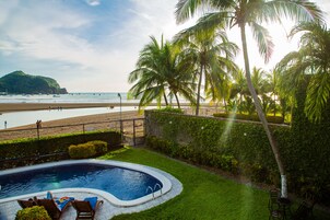 Basic Double Room | Beach