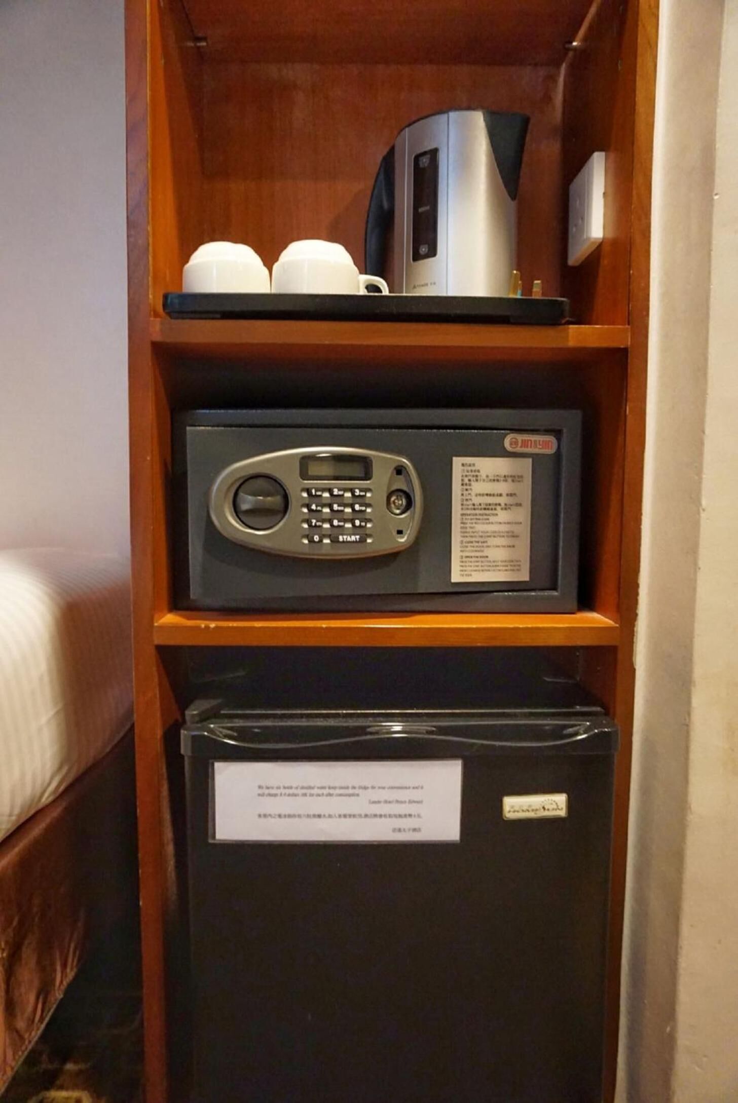 Photo - Lander Hotel Prince Edward