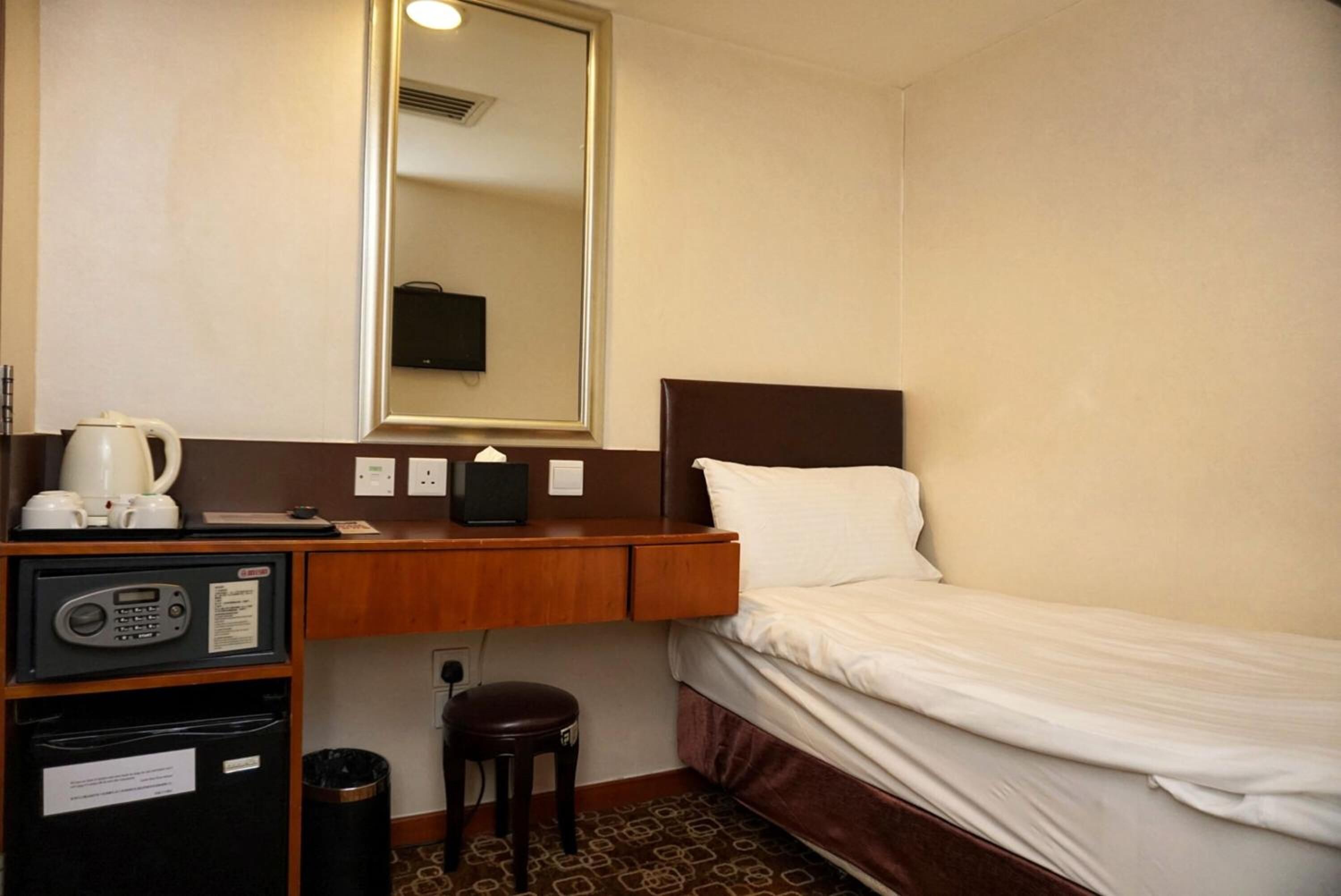 Photo - Lander Hotel Prince Edward