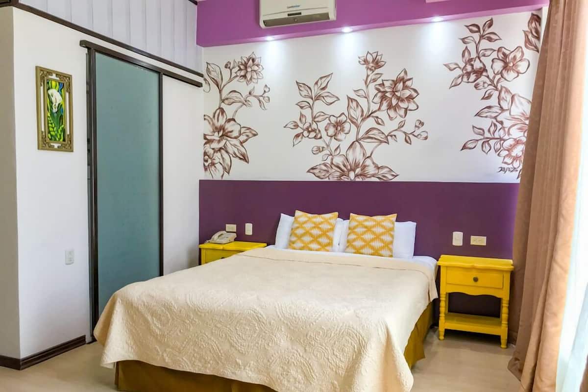 Cubrecamas, decoración personalizada y muebles diferentes