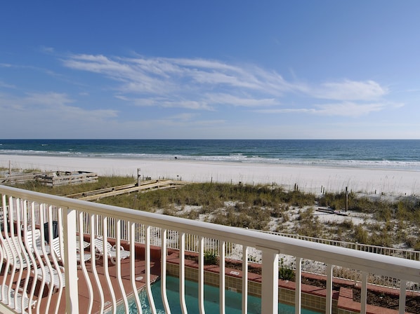 Condo, 3 Bedrooms, 3 Bathrooms, Sea Facing | Balcony