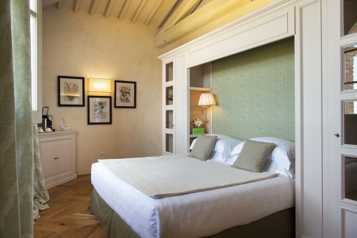 Classic Room (Countryside) | 1 bedroom, down comforters, in-room safe, individually decorated
