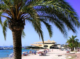 Beach nearby, sun loungers