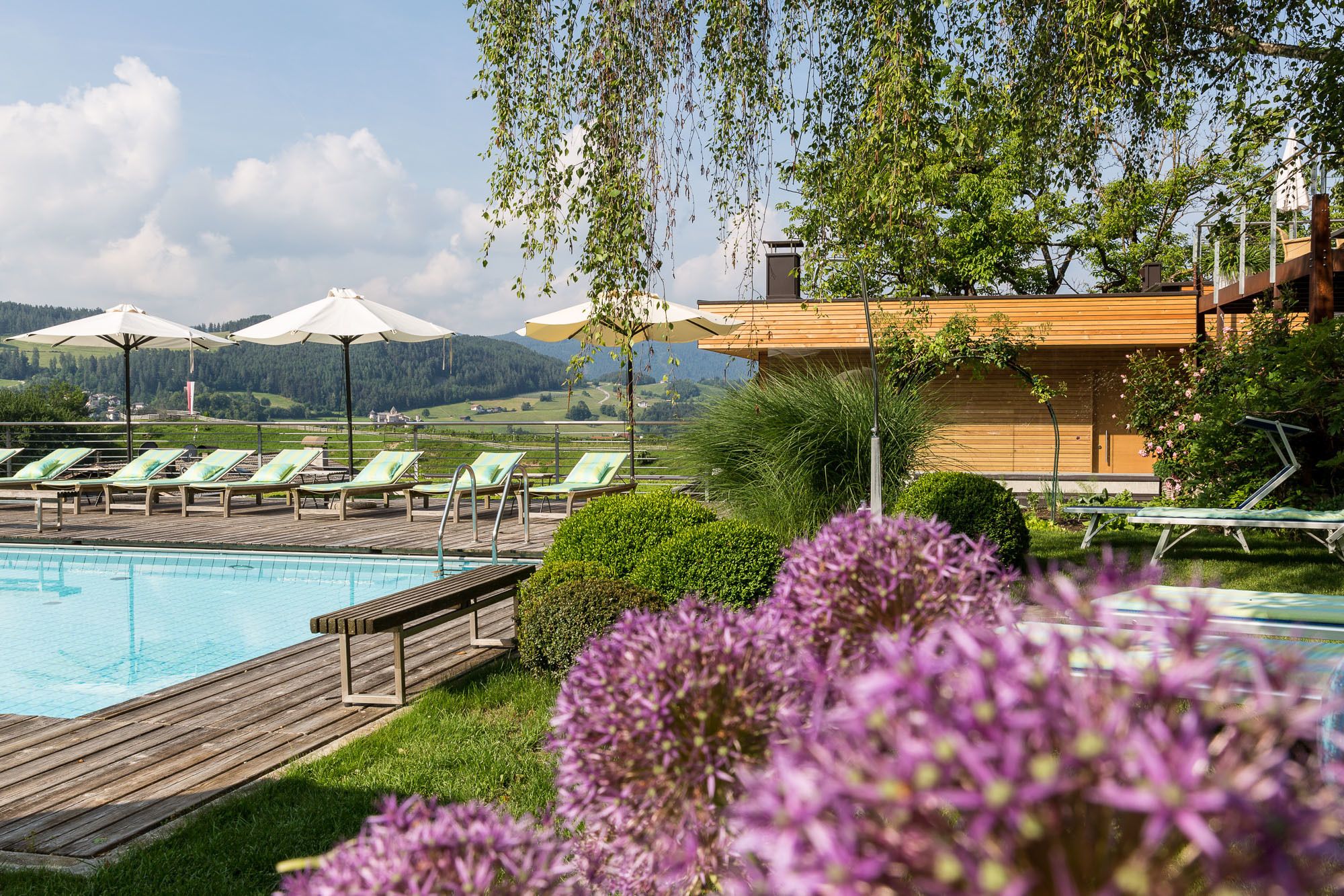 Piscine couverte, piscine extérieure (ouverte en saison)