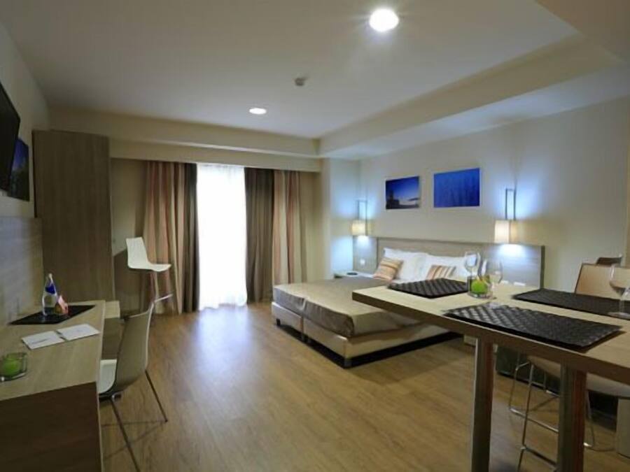 2 camere, biancheria da letto di alta qualità, copriletto in piuma