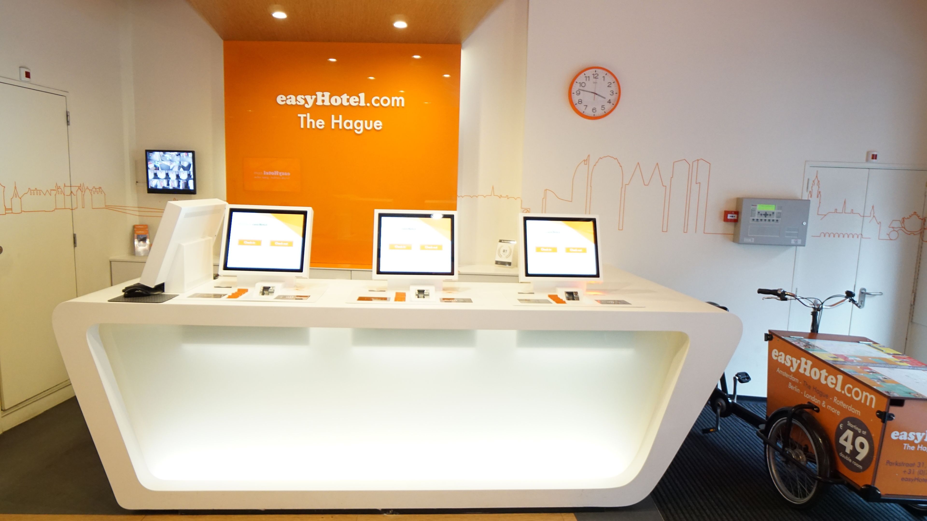 Photo - easyHotel The Hague City Centre